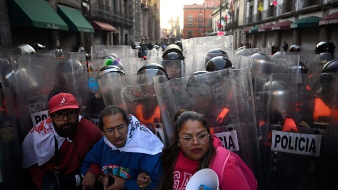 CNTE amenaza con huelga nacional durante el Mundial 2026