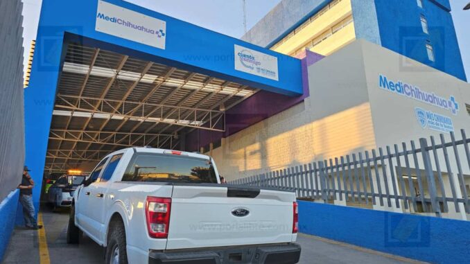 Jovencita sufre un aborto en baño del Hospital General y huye