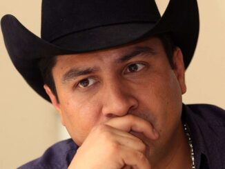 Julión Álvarez desmiente la detención de su piloto privado en Honduras