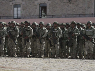 Detienen a siete y decomisan explosivos en Michoacán