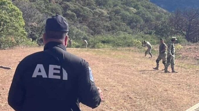 Destruyen AEI y Ejército pista de aterrizaje clandestina en Moris