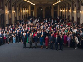 Legisladores de Morena, PT y Verde se reúnen con Sheinbaum; le refrendan su solidaridad y apoyo