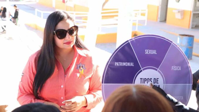 Llevan módulos contra la violencia a estudiantes del CECyT 7