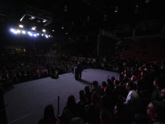 Realiza Alfredo Chávez primer Informe de actividades