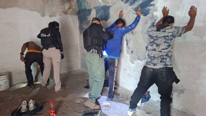 Revisaron tapias, motocicletas y vehículos durante «24 Horas en tu Barrio» en  la Campesina y Cerro de la Cruz