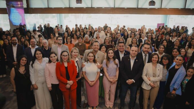 Impulsa Marco Bonilla la primera Universidad de las Mujeres en México