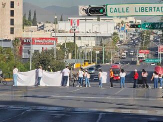 Maestros bloquean el centro de la ciudad en exigencia de la clave L y L Plus
