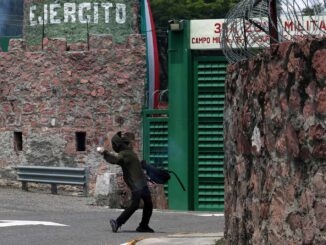 Atacan instalaciones militares en Chilpancingo por caso Ayotzinapa