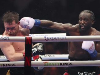 Crawford vence por decisión unánime a ‘Canelo’ Álvarez