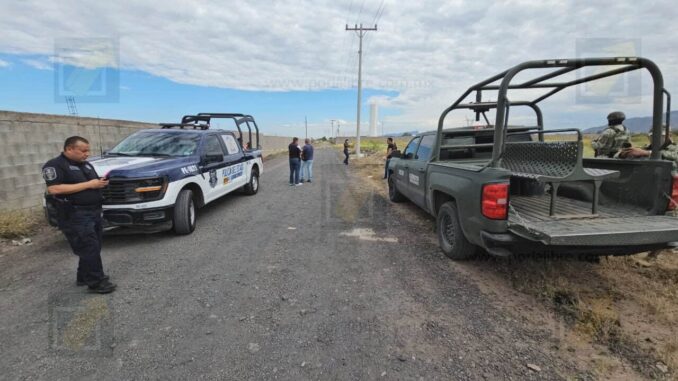 Hallan un ejecutado en camino de terracería de la colonia El Refugio