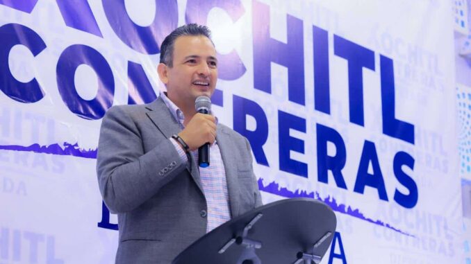 No se rindan, Ciudad Juárez nos necesita unidos: Marco Bonilla en informe de Xóchitl Contreras