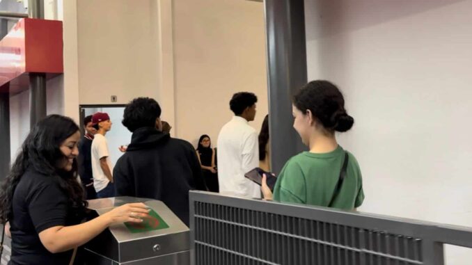 Anuncia Bowí servicio gratuito, desvío de rutas y horario extendido durante el Grito de Independencia