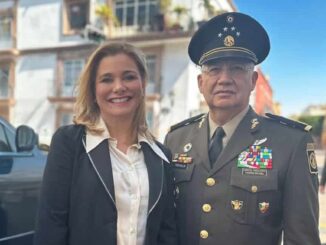 Maru Campos se reúne con secretario de la Defensa