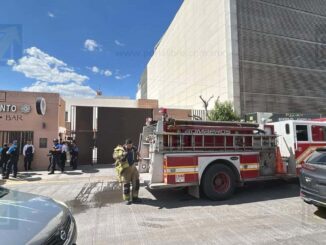 Evacúan restaurante  boutique en el Centro por humo en la caldera
