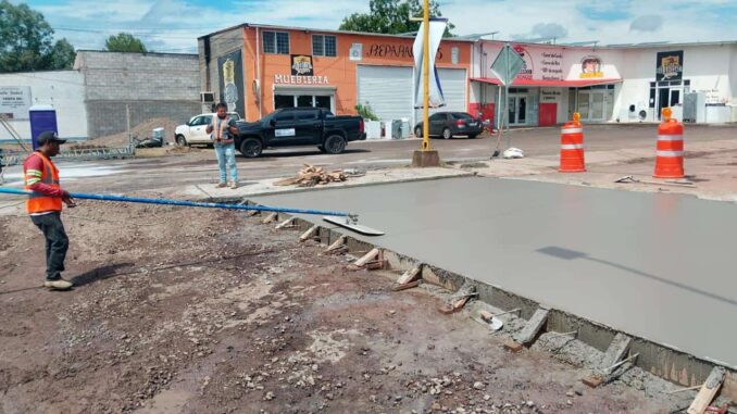 Rehabilita Estado entronque estratégico en Santa Isabel