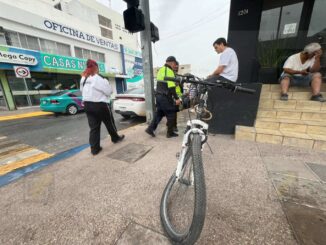 Arrollan a ciclista en la 11 y Allende; va al hospital
