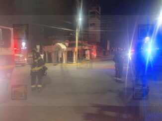 Incendio en El Pasito consume varios locales 