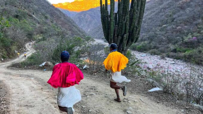 Suman más de 1,500 los atletas inscritos en el Ultra Trail Mont Blanc que se correrá en la Sierra Tarahumara