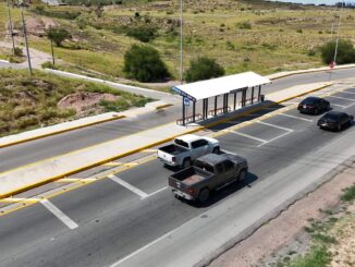 Instala Gobierno del Estado parabús en la UTCH Sur