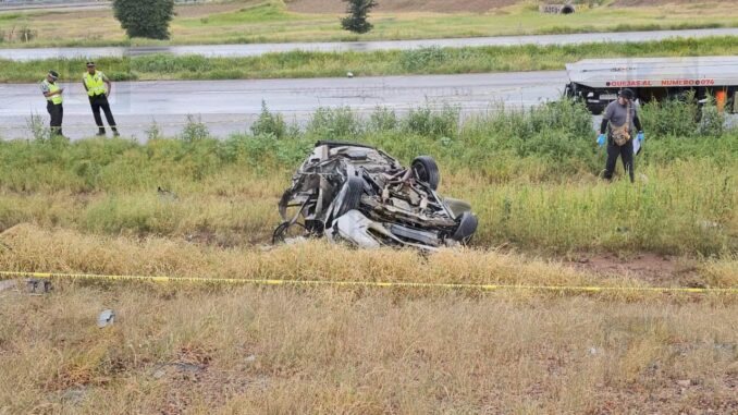 Fatal accidente en carretera Delicias–Chihuahua deja un hombre sin vida