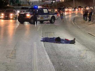 Rarámuri muere atropellado por camioneta en el Periférico de la Juventud