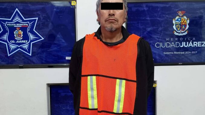 Detienen a hombre por usar placas sobrepuestas tras persecución en la Tecnológico