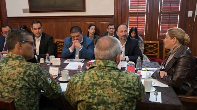 Maru Campos acuerda con Mesa de Seguridad mantener estrategias para continuar con la disminución de homicidios en la entidad