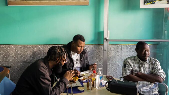 diez años de arraigo, resistencia y obstáculos estructurales