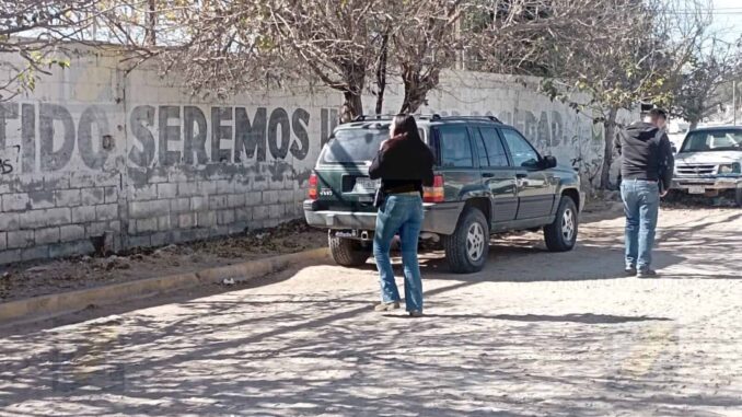 Localizan pinta con presunto mensaje delictivo en barda de una secundaria