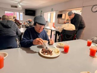 Beneficia NutriChihuahua a adultos mayores en el asilo “El Bocado del Pobre”
