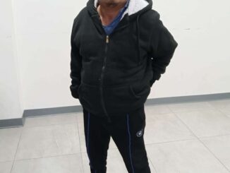 Buscan a la familia de Apolinar tras hallarlo desorientado en la vía pública