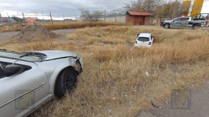 Choque en camino al Cereso deja una mujer lesionada tras maniobra de rebase