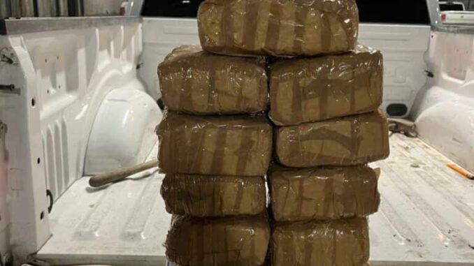 Detiene AEI a sujeto que disparó en contra los agentes en una intervención policial en la colonia Valle del Marqués