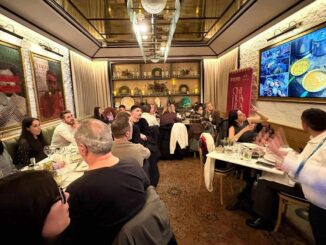 Realiza Secretaría de Turismo de Chihuahua cata de sotol en Madrid