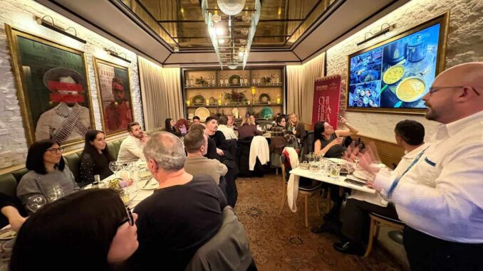 Realiza Secretaría de Turismo de Chihuahua cata de sotol en Madrid