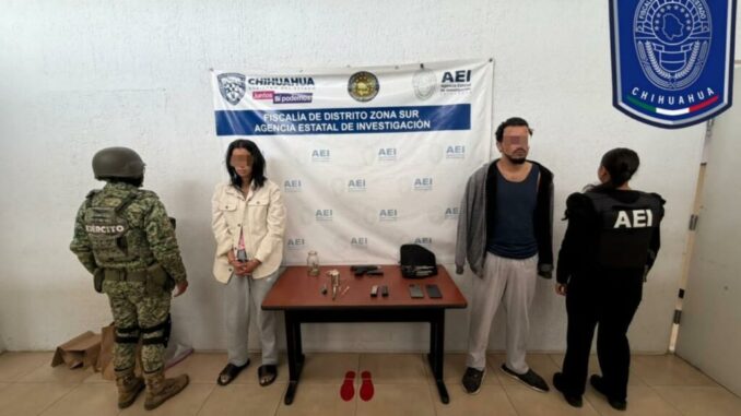 Detiene FDZS a pareja tras cateo en el que se aseguraron armas y droga