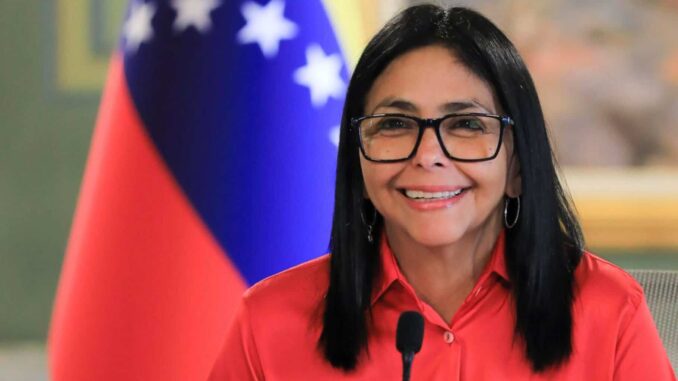 Delcy Rodríguez espera que Venezuela sea un «gigante productor» de petróleo como EE.UU.
