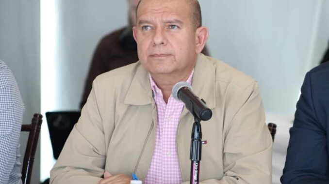 Cuauhtémoc Estrada impulsa transparencia y solicita a la UACH rendición de cuentas sobre arrendamiento de inmuebles