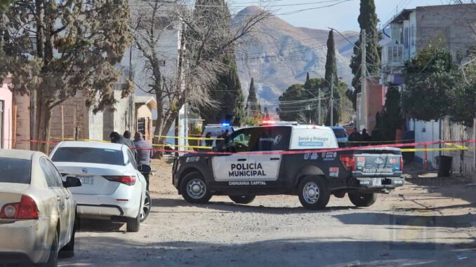 Hallan sin vida a hombre en «picadero» de la colonia Villa; lo identifican