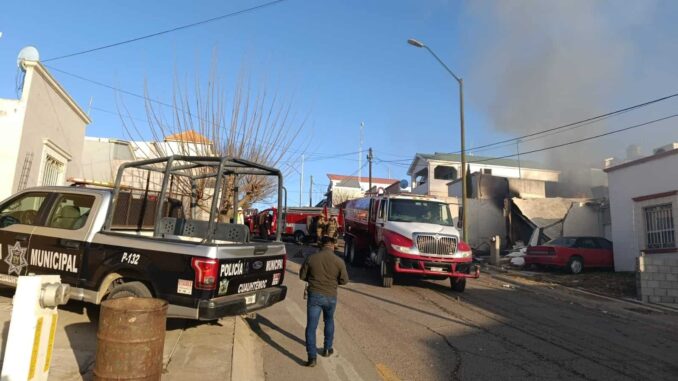 Explosión en vivienda en Cuauhtémoc deja dos lesionados, uno grave