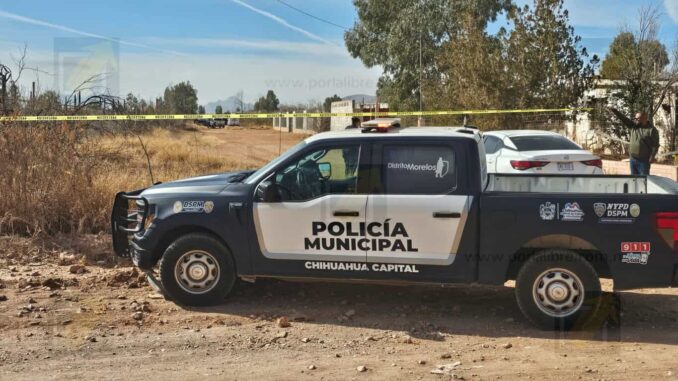 Hallan a hombre ejecutado a balazos en colonia Valles de Chihuahua 