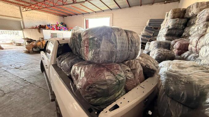 Entrega Estado 200 cobijas a familias de comunidades indígenas en Ocampo