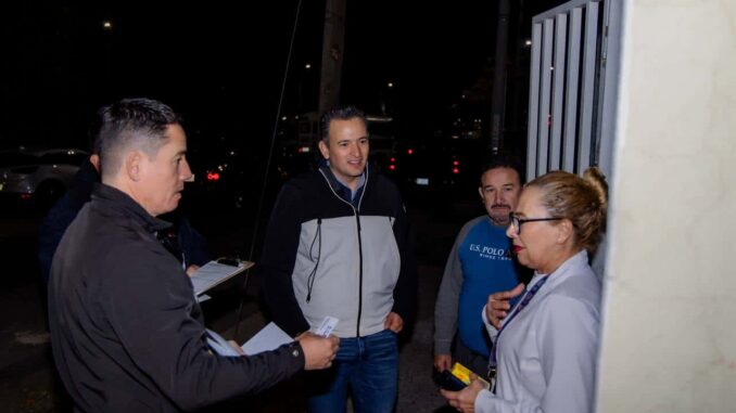 Supervisa Marco Bonilla seguridad en la colonia Mármol III mediante recorrido