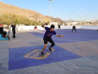 Apoya Gobierno Municipal en rehabilitación de cancha para béisbol 5