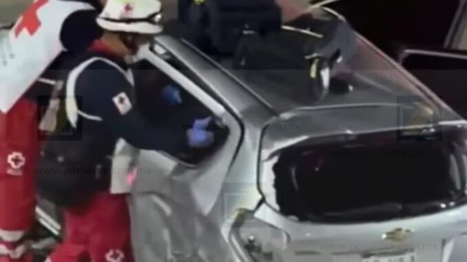 Trágico accidente cobra la vida de un joven en vialidad Los Nogales; un herido