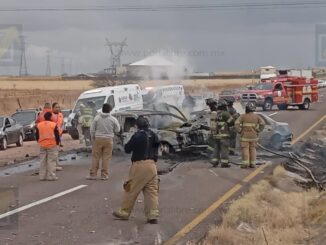 Trágico choque e incendio en carretera Cuauhtémoc–Chihuahua deja tres personas calcinadas