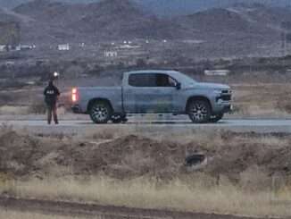 Hallan a hombre sin vida en camioneta en zona del autódromo La Cantera