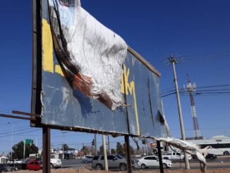 Se acerca temporada de fuertes vientos; Municipio exhorta verificar tus anuncios publicitarios