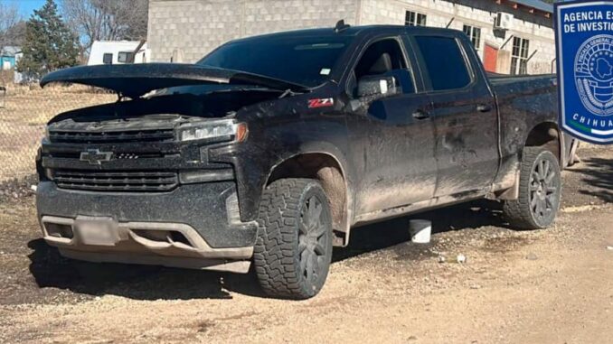 Recupera AEI en Balleza pick up robada en Ciudad Juárez