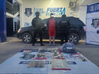 Aseguran a vendedor de drogas y armamento en Ojinaga